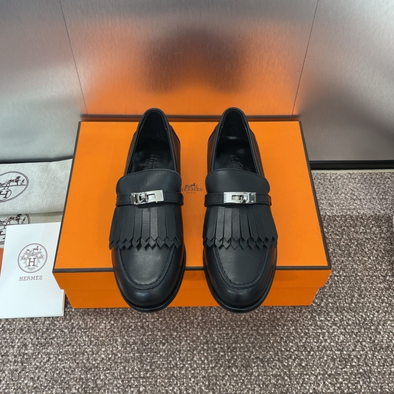 H**mes leather shoes